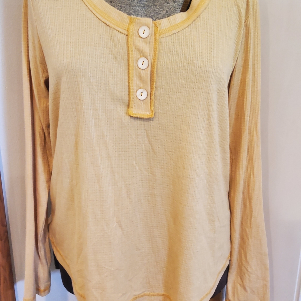 Light Yellow Long Sleeve Henley Top with Button Placket